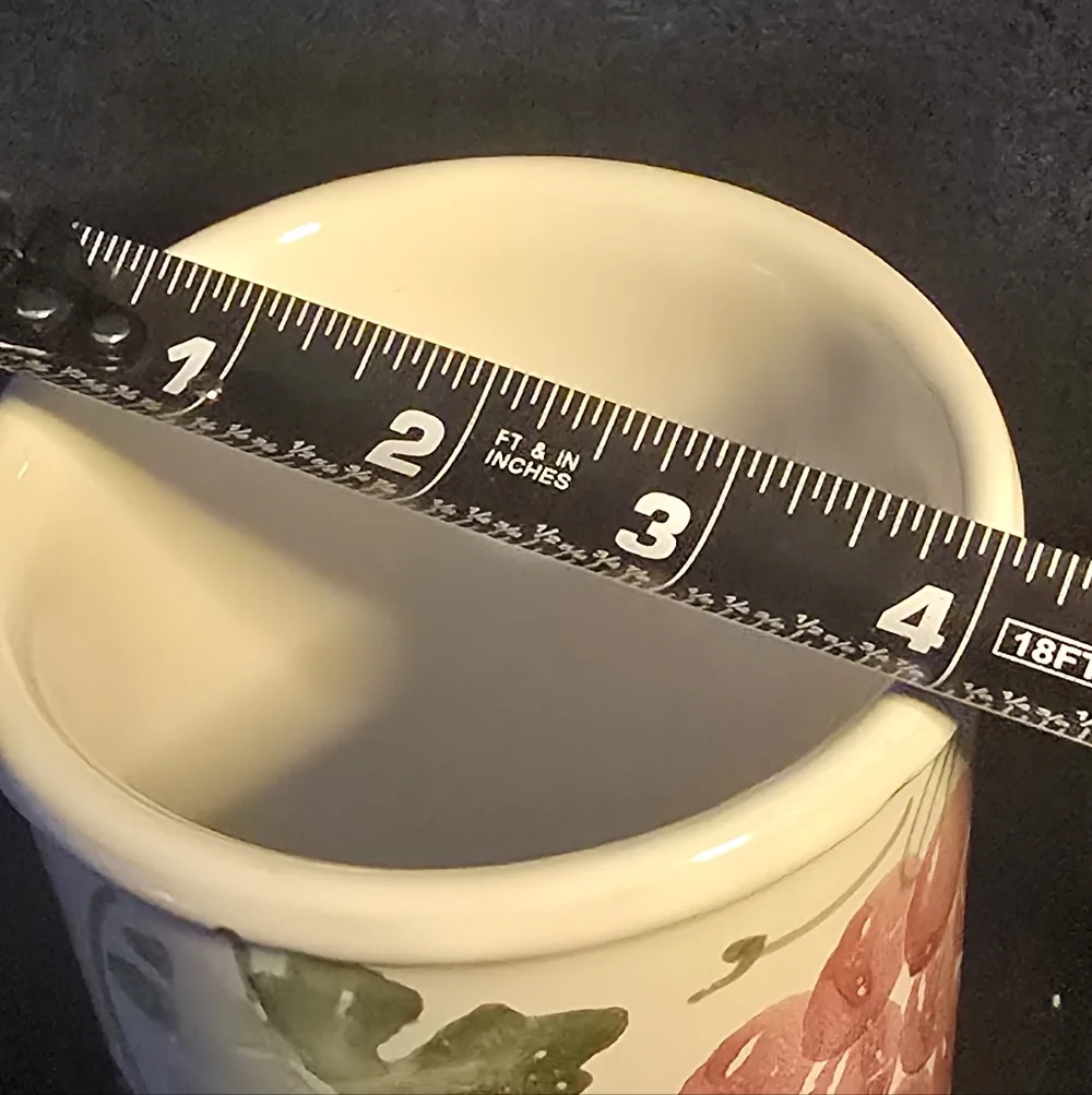 Pier 1 Utensil Holder, Grape Design